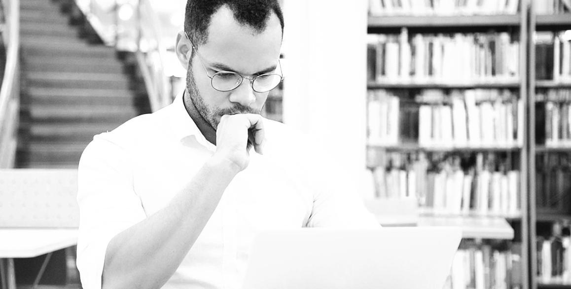 Session de formation en analyse budgétaire avec participants engagés